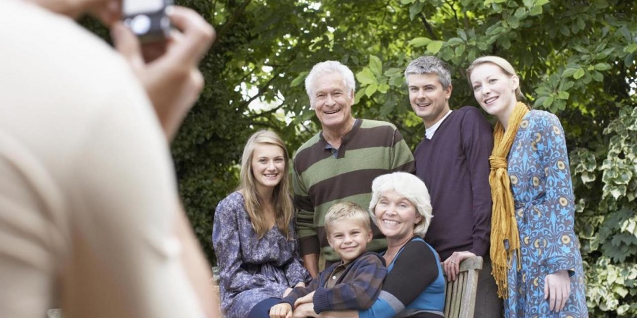 6 Great Tips for Preserving Your Reunion Memories