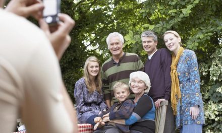 6 Great Tips for Preserving Your Reunion Memories