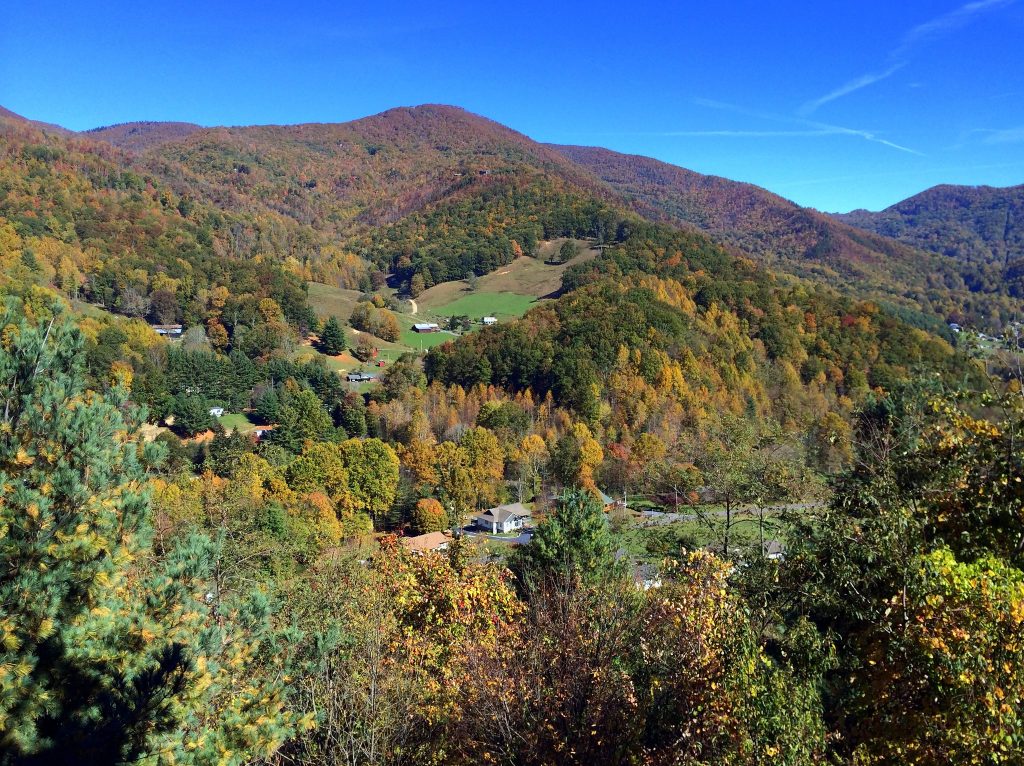 Mountain Town Family Reunion Destinations — Top 10 2027