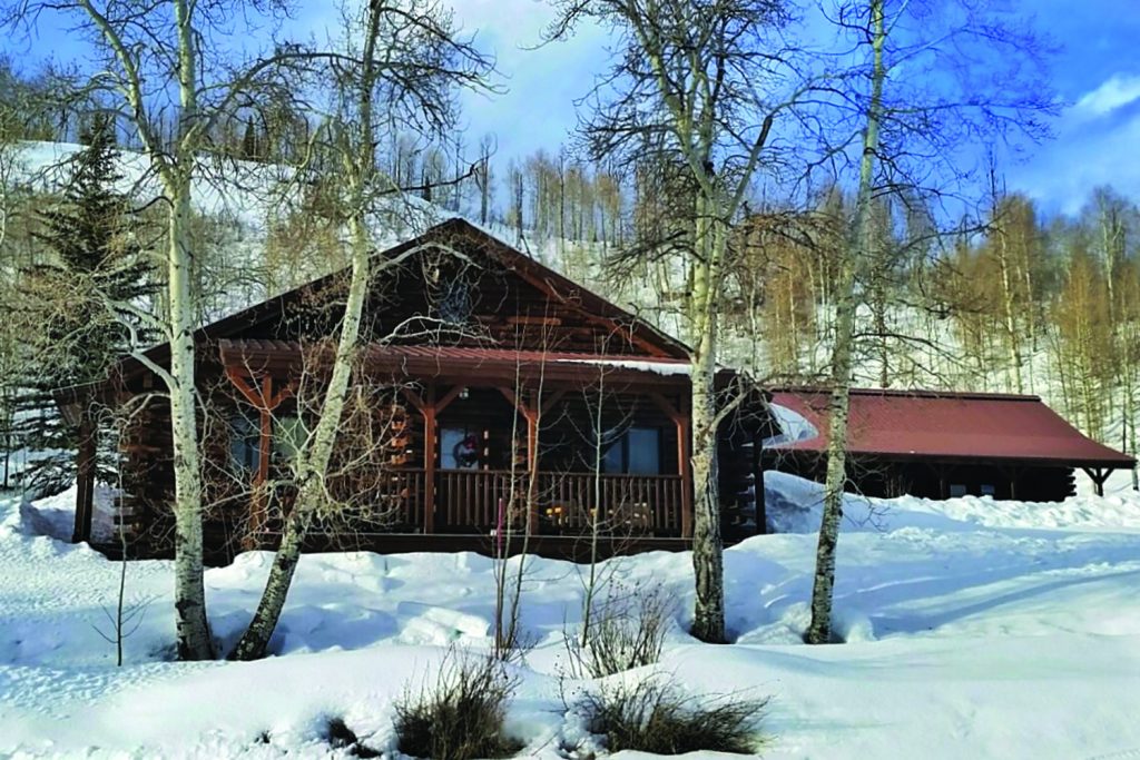 During the winter months, all-inclusive Vista Verde Ranch turns into a snowy wonderland filled with fun family adventures and Western hospitality.