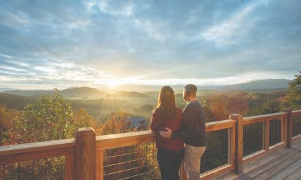 Explore the Mountain Town of Pigeon Forge on Your Reunion