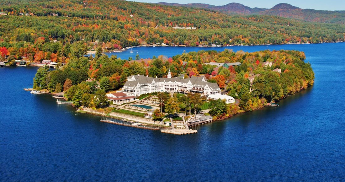 Stay at family-friendly resorts like The Sagamore (1)